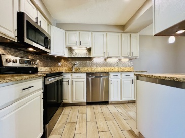 30 Margin Street, Lynn, Massachusetts, 2 Bedrooms Bedrooms, 10 Rooms Rooms,2.5 BathroomsBathrooms,Residential Lease,For Rent,Margin Street,73422657