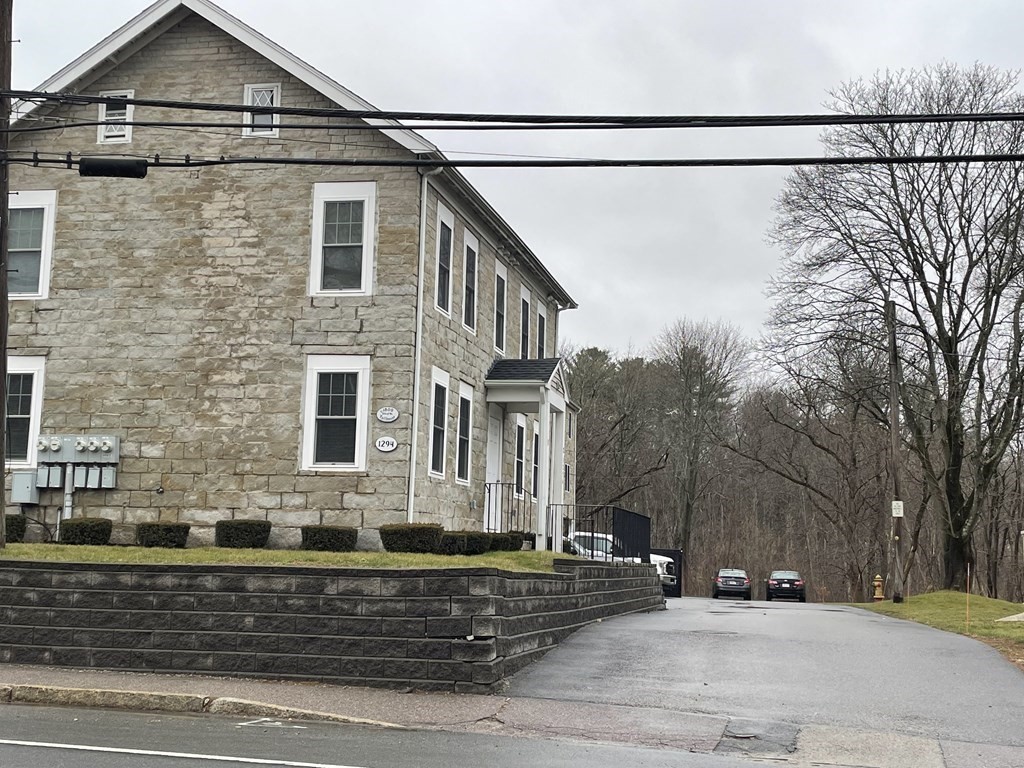 1294 Washington Street, Weymouth, Massachusetts, 1 Room Rooms,1 BathroomBathrooms,Residential Lease,For Rent,Washington Street,73377227