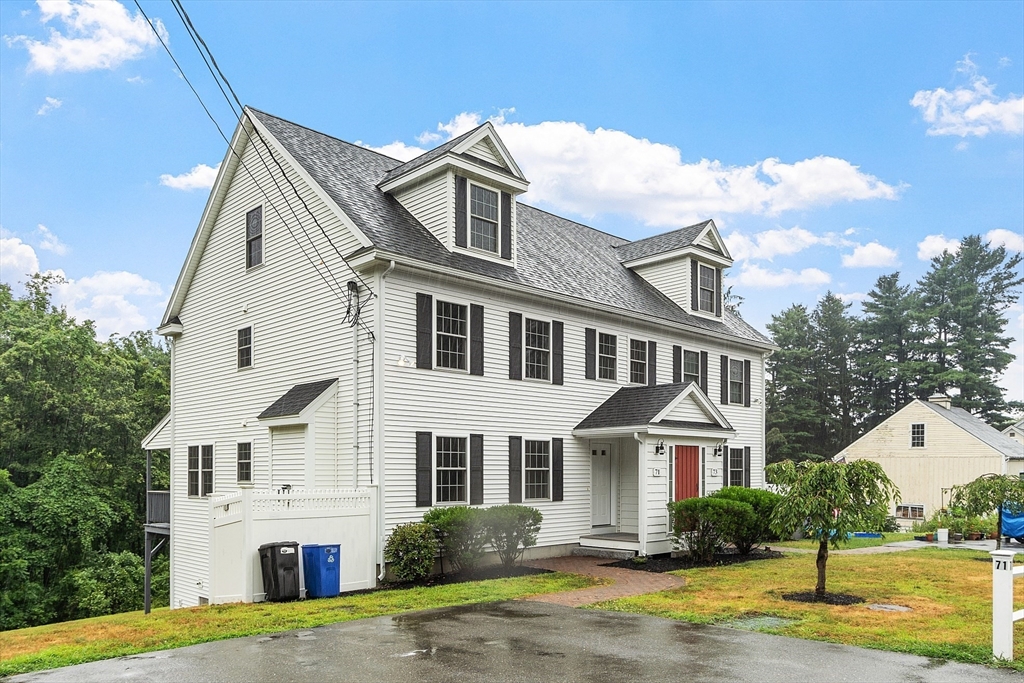 71 Main St, Lunenburg, Massachusetts, 3 Bedrooms Bedrooms, 6 Rooms Rooms,1.5 BathroomsBathrooms,Residential Lease,For Rent,Main St,73412600