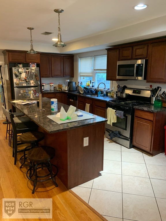 2957 Washington Street, Boston, Massachusetts, 5 Bedrooms Bedrooms, 9 Rooms Rooms,2.5 BathroomsBathrooms,Residential Lease,For Rent,Washington Street,73413089