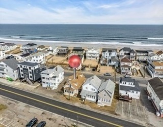 117 Central Ave, Salisbury, Massachusetts, 4 Bedrooms Bedrooms, 8 Rooms Rooms,2 BathroomsBathrooms,Residential Income,For Sale,Central Ave,73352652