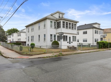 62-64 Billings Ave, Medford, Massachusetts, 4 Bedrooms Bedrooms, 10 Rooms Rooms,2 BathroomsBathrooms,Residential Income,For Sale,Billings Ave,73404648