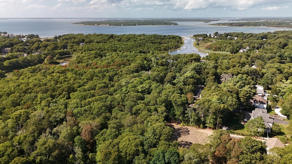 0 Quaker Rd, Falmouth, Massachusetts, ,Land,For Sale,Quaker Rd,73423088