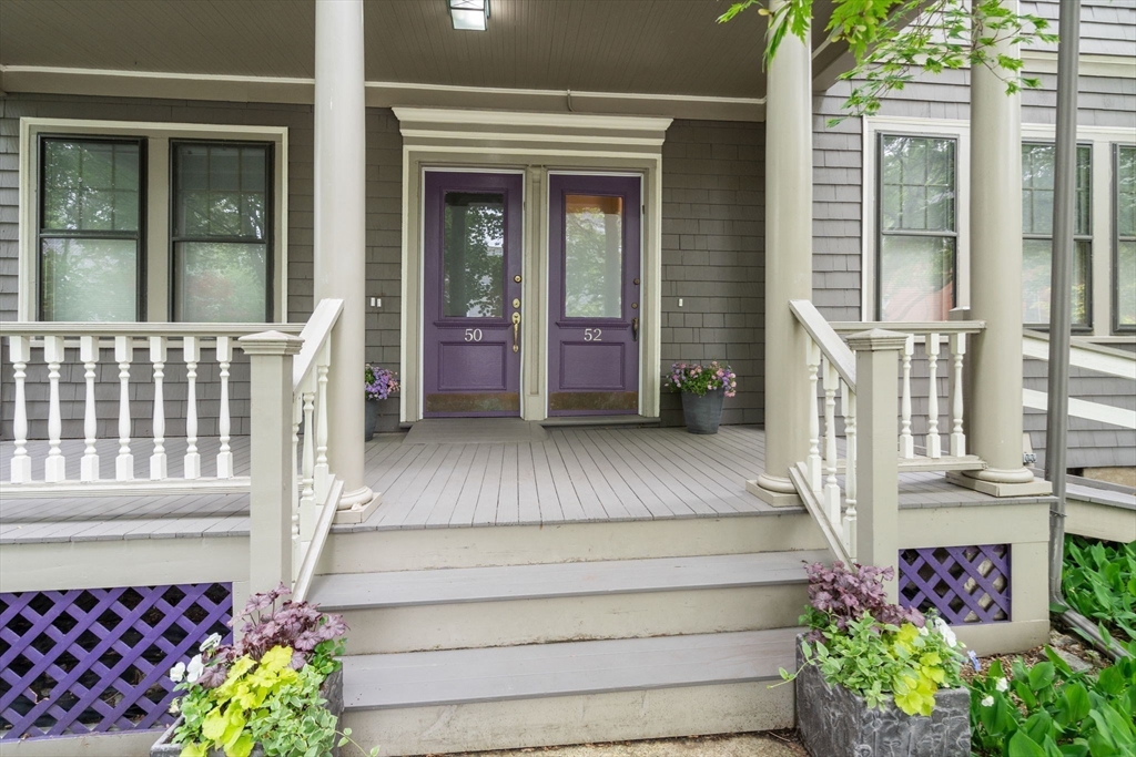 50-52 Linden Pl, Brookline, Massachusetts, 7 Bedrooms Bedrooms, 18 Rooms Rooms,3 BathroomsBathrooms,Residential Income,For Sale,Linden Pl,73384827