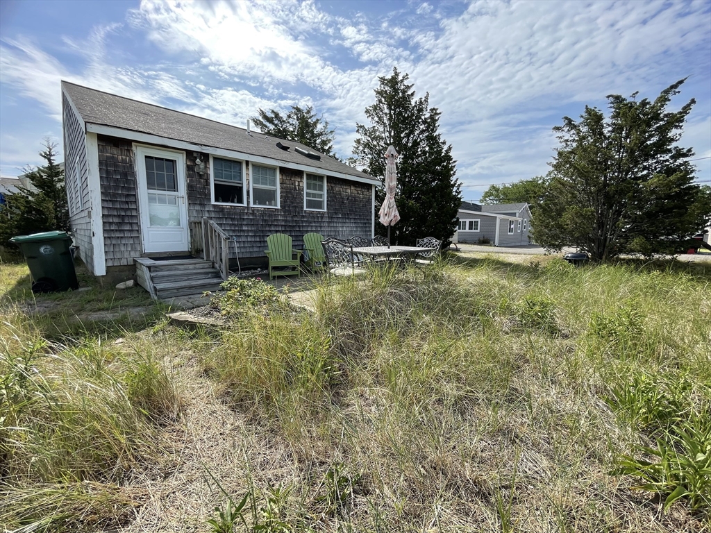 28 Brighton Street, Marshfield, Massachusetts, 1 Bedroom Bedrooms, 4 Rooms Rooms,1 BathroomBathrooms,Residential Lease,For Rent,Brighton Street,73413075