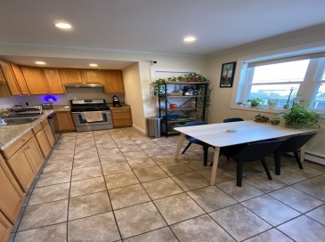 111 Adams, Newton, Massachusetts, 2 Bedrooms Bedrooms, 5 Rooms Rooms,1 BathroomBathrooms,Residential Lease,For Rent,Adams,73402999