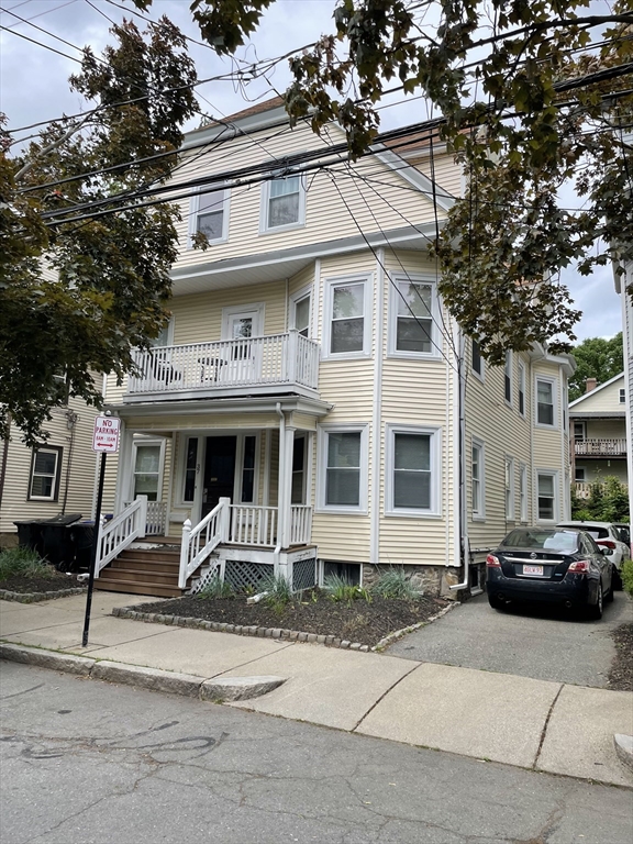 37 Brook St, Brookline, Massachusetts, 3 Bedrooms Bedrooms, 5 Rooms Rooms,2 BathroomsBathrooms,Residential Lease,For Rent,Brook St,73412326