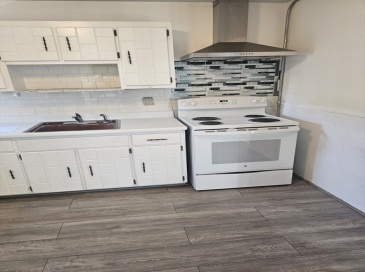 171 Austin Street, Worcester, Massachusetts, 1 Bedroom Bedrooms, 2 Rooms Rooms,1 BathroomBathrooms,Residential Lease,For Rent,Austin Street,73423667