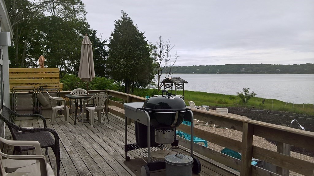 37 Cranberry Hwy, Orleans, Massachusetts, 2 Bedrooms Bedrooms, 4 Rooms Rooms,1 BathroomBathrooms,Residential Lease,For Rent,Cranberry Hwy,73419085