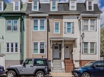 92 Lexington Street, Boston, Massachusetts, 2 Bedrooms Bedrooms, 4 Rooms Rooms,2 BathroomsBathrooms,Residential Lease,For Rent,Lexington Street,73371329