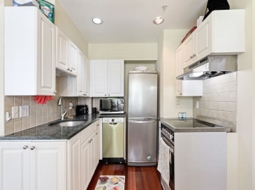 20 Chapel Street, Brookline, Massachusetts, 1 Bedroom Bedrooms, 4 Rooms Rooms,1 BathroomBathrooms,Residential Lease,For Rent,Chapel Street,73401252