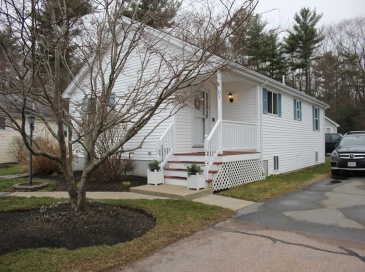 33 Brookbend Way West, East Bridgewater, Massachusetts, 2 Bedrooms Bedrooms, 5 Rooms Rooms,2 BathroomsBathrooms,Residential Lease,For Rent,Brookbend Way West,73406748