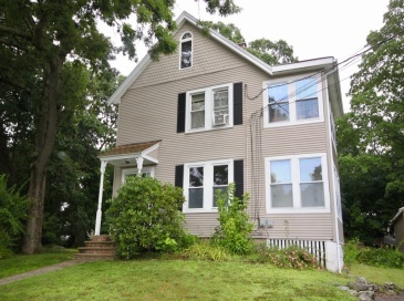 67 Howard Street, Norwood, Massachusetts, 1 Bedroom Bedrooms, 4 Rooms Rooms,1 BathroomBathrooms,Residential Lease,For Rent,Howard Street,73409695
