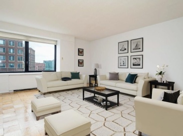 65 E India Row, Boston, Massachusetts, 2 Bedrooms Bedrooms, 5 Rooms Rooms,1.5 BathroomsBathrooms,Residential Lease,For Rent,E India Row,73384504