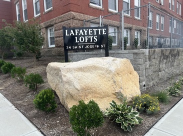 34 St. Joseph Street, Fall River, Massachusetts, 1 Bedroom Bedrooms, 3 Rooms Rooms,1 BathroomBathrooms,Residential Lease,For Rent,St. Joseph Street,73413958