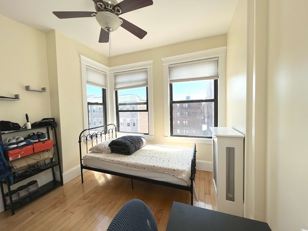 75 Burbank, Boston, Massachusetts, 1 Bedroom Bedrooms, 3 Rooms Rooms,1 BathroomBathrooms,Residential Lease,For Rent,Burbank,73379419