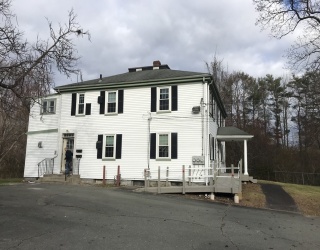 176 Plymouth St, Bridgewater, Massachusetts, 3 Bedrooms Bedrooms, 6 Rooms Rooms,1 BathroomBathrooms,Residential Lease,For Rent,Plymouth St,73423884