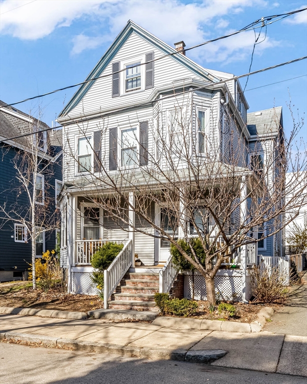76 Tuttle Street, Boston, Massachusetts, 3 Bedrooms Bedrooms, 6 Rooms Rooms,1 BathroomBathrooms,Residential,For Sale,Tuttle Street,73358729