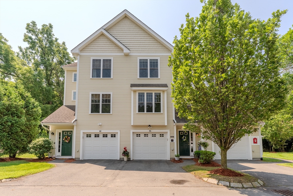 64 Prescott Street, Nashua, New Hampshire, 2 Bedrooms Bedrooms, 6 Rooms Rooms,1.5 BathroomsBathrooms,Residential,For Sale,Prescott Street,73400487