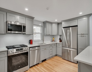 10-12 Spring Road, Arlington, Massachusetts, 6 Bedrooms Bedrooms, 17 Rooms Rooms,4 BathroomsBathrooms,Residential Income,For Sale,Spring Road,73393473