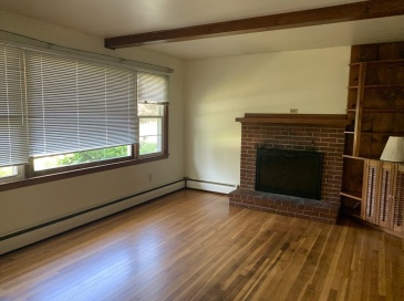 8 Tower Terrace, Wareham, Massachusetts, 3 Bedrooms Bedrooms, 5 Rooms Rooms,1 BathroomBathrooms,Residential Lease,For Rent,Tower Terrace,73398340