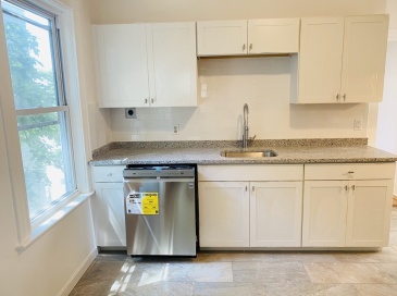 17 Rowell St, Boston, Massachusetts, 3 Bedrooms Bedrooms, 4 Rooms Rooms,1 BathroomBathrooms,Residential Lease,For Rent,Rowell St,73410431