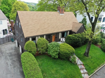 10 Wyola Prospect, Waltham, Massachusetts, 3 Bedrooms Bedrooms, 10 Rooms Rooms,2.5 BathroomsBathrooms,Residential,For Sale,Wyola Prospect,73350278