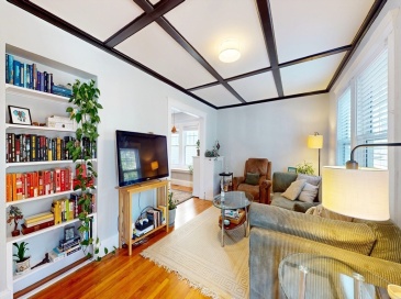 20 Wheelwright, Medford, Massachusetts, 2 Bedrooms Bedrooms, 6 Rooms Rooms,1 BathroomBathrooms,Residential Lease,For Rent,Wheelwright,73426013