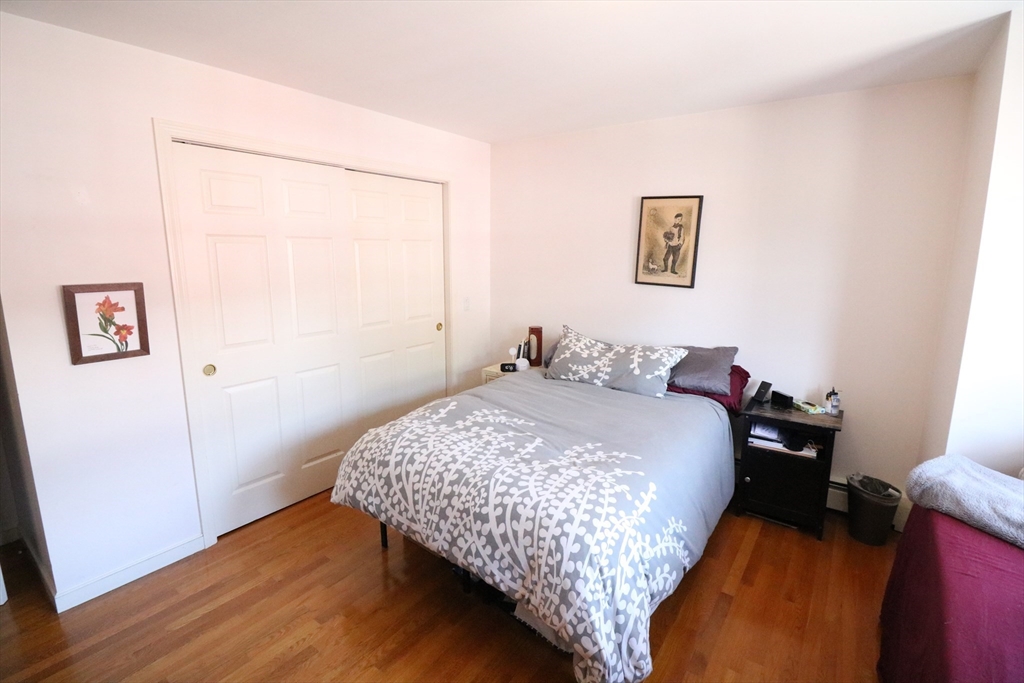 46 Marion Street, Somerville, Massachusetts, 2 Bedrooms Bedrooms, 5 Rooms Rooms,1 BathroomBathrooms,Residential Lease,For Rent,Marion Street,73424137