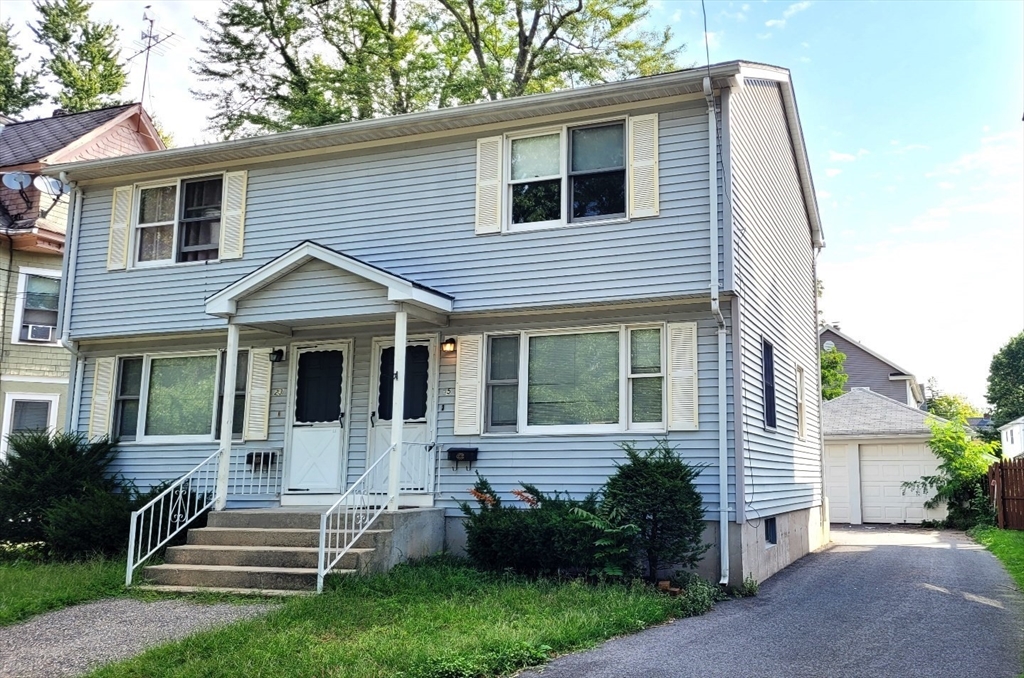25 Ruskin St, Springfield, Massachusetts, 2 Bedrooms Bedrooms, 4 Rooms Rooms,1 BathroomBathrooms,Residential Lease,For Rent,Ruskin St,73409506