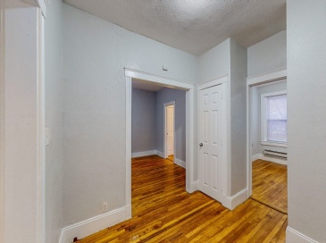 12 American Legion Highway, Boston, Massachusetts, 2 Bedrooms Bedrooms, 5 Rooms Rooms,1 BathroomBathrooms,Residential Lease,For Rent,American Legion Highway,73426128