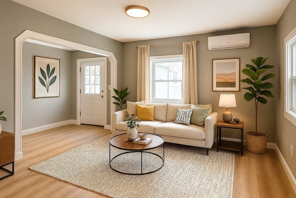 6 Muldoons Ct., Waltham, Massachusetts, 2 Bedrooms Bedrooms, 5 Rooms Rooms,1 BathroomBathrooms,Residential Lease,For Rent,Muldoons Ct.,73426237