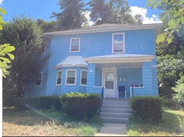 73 Richmond Ave, Worcester, Massachusetts, 3 Bedrooms Bedrooms, 7 Rooms Rooms,1 BathroomBathrooms,Residential Lease,For Rent,Richmond Ave,73410281