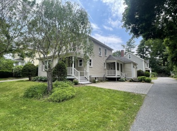 58 Oak Street, Wellesley, Massachusetts, 3 Bedrooms Bedrooms, 7 Rooms Rooms,2.5 BathroomsBathrooms,Residential,For Sale,Oak Street,73218193