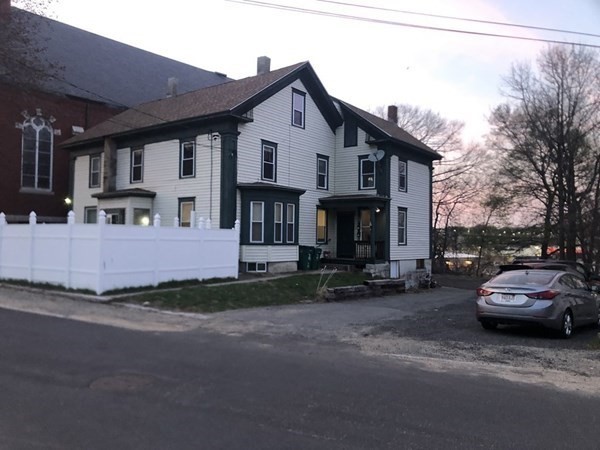 45 Walnut St, Fitchburg, Massachusetts, 1 Bedroom Bedrooms, 4 Rooms Rooms,1 BathroomBathrooms,Residential Lease,For Rent,Walnut St,73421232