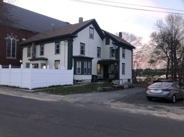 45 Walnut St, Fitchburg, Massachusetts, 1 Bedroom Bedrooms, 4 Rooms Rooms,1 BathroomBathrooms,Residential Lease,For Rent,Walnut St,73421232