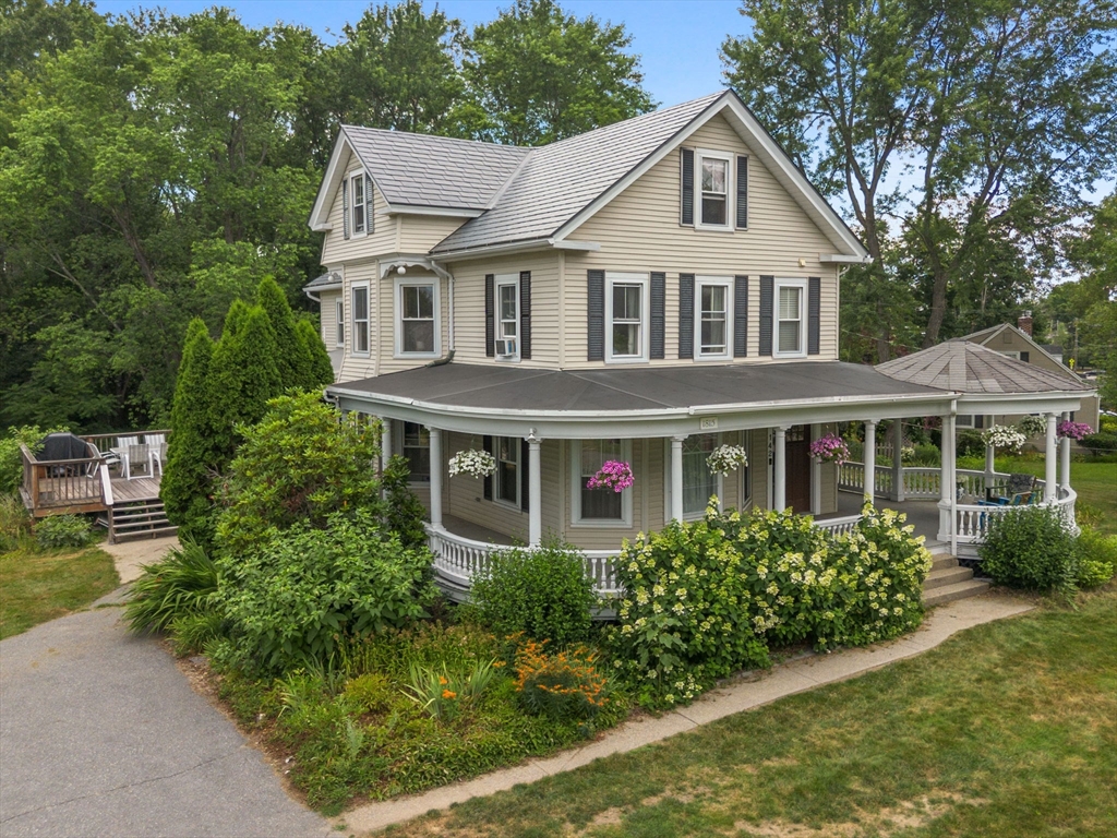 142 Milk Street, Westborough, Massachusetts, 4 Bedrooms Bedrooms, 11 Rooms Rooms,2 BathroomsBathrooms,Residential Income,For Sale,Milk Street,73402817