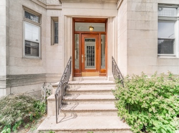 76 Marshal St, Brookline, Massachusetts, 4 Bedrooms Bedrooms, 6 Rooms Rooms,2 BathroomsBathrooms,Residential Lease,For Rent,Marshal St,73421107