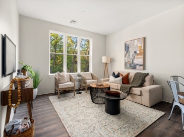 29 Wall Street, Foxboro, Massachusetts, 1 Bedroom Bedrooms, 4 Rooms Rooms,1 BathroomBathrooms,Residential Lease,For Rent,Wall Street,73426786