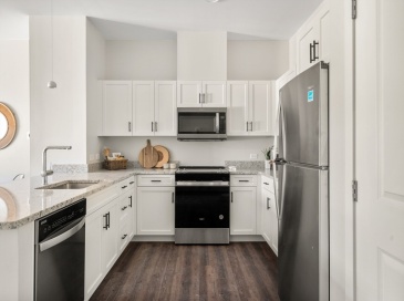 29 Wall Street, Foxboro, Massachusetts, 2 Bedrooms Bedrooms, 6 Rooms Rooms,2 BathroomsBathrooms,Residential Lease,For Rent,Wall Street,73426787