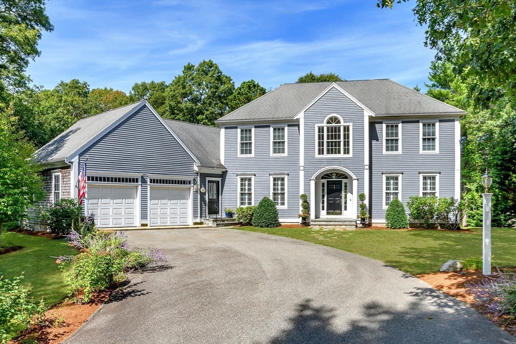 6 Harpers Hollow, Sandwich, Massachusetts, 4 Bedrooms Bedrooms, 10 Rooms Rooms,3.5 BathroomsBathrooms,Residential,For Sale,Harpers Hollow,73421680