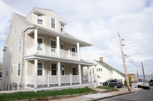 33 Cottage Ave, Winthrop, Massachusetts, 3 Bedrooms Bedrooms, 5 Rooms Rooms,2 BathroomsBathrooms,Residential Lease,For Rent,Cottage Ave,73415402