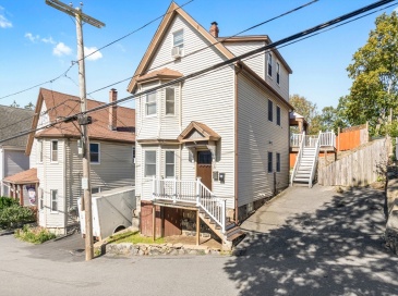 8 Windsor Ave, Lynn, Massachusetts, 1 Bedroom Bedrooms, 4 Rooms Rooms,1 BathroomBathrooms,Residential Lease,For Rent,Windsor Ave,73426990