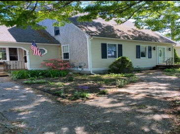 51 Nye Ln, Bourne, Massachusetts, 5 Bedrooms Bedrooms, 8 Rooms Rooms,2.5 BathroomsBathrooms,Residential,For Sale,Nye Ln,73270155