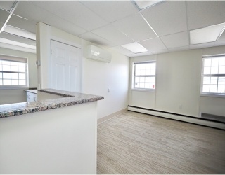 175 Cambridge Street, Burlington, Massachusetts, ,Commercial Lease,For Rent,Cambridge Street,73347240