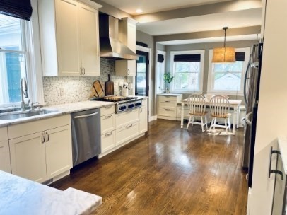 140 Church St, Newton, Massachusetts, 5 Bedrooms Bedrooms, 10 Rooms Rooms,3.5 BathroomsBathrooms,Residential Lease,For Rent,Church St,73403585