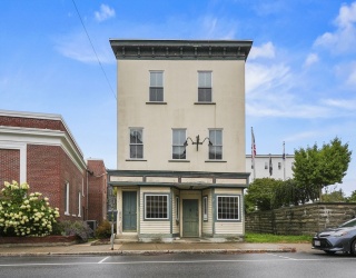 98 Exchange Street, Athol, Massachusetts, ,Commercial Lease,For Rent,Exchange Street,73428216