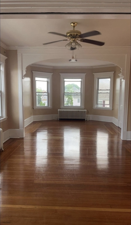 97 Hazard, New Bedford, Massachusetts, 3 Bedrooms Bedrooms, 8 Rooms Rooms,1 BathroomBathrooms,Residential Lease,For Rent,Hazard,73428235