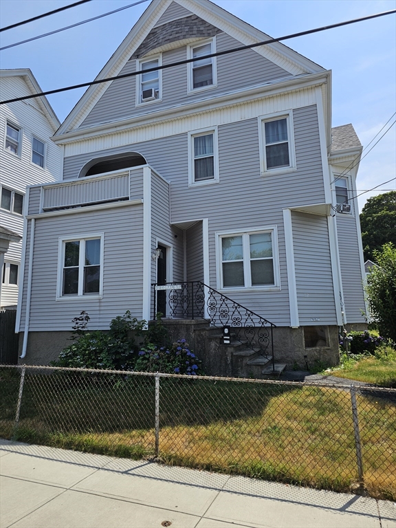 112 Coral Street, Fall River, Massachusetts, 2 Bedrooms Bedrooms, 4 Rooms Rooms,1 BathroomBathrooms,Residential Lease,For Rent,Coral Street,73399816