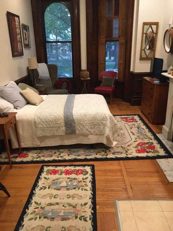 16 Commonwealth Avenue, Boston, Massachusetts, 1 Room Rooms,1 BathroomBathrooms,Residential Lease,For Rent,Commonwealth Avenue,73428259